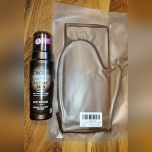 Jergens natural Glow instant Sun deep bronze sunless tanning mousse with gloves